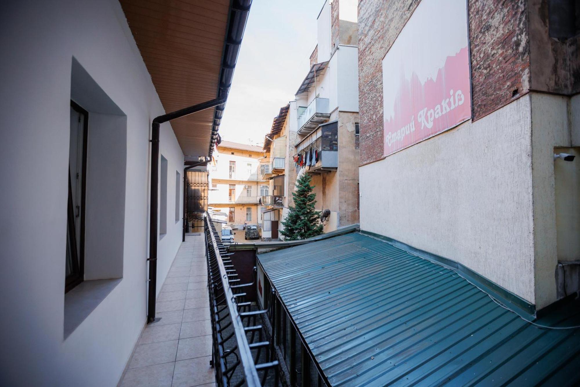 Staryi Krakiv Hotell Lviv Exteriör bild