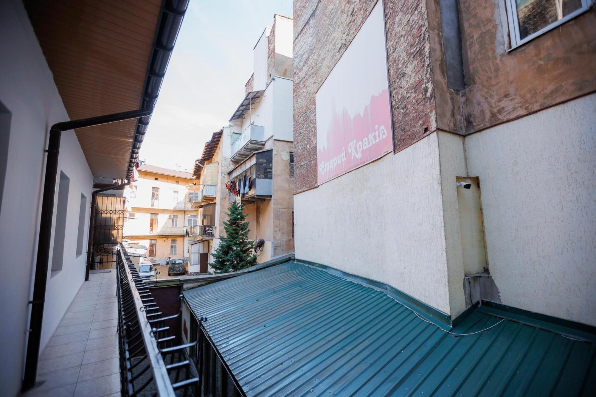 Staryi Krakiv Hotell Lviv Exteriör bild